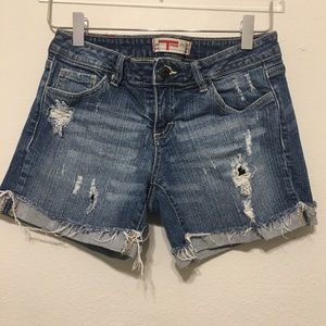 Tfive denim distressed shorts size 7